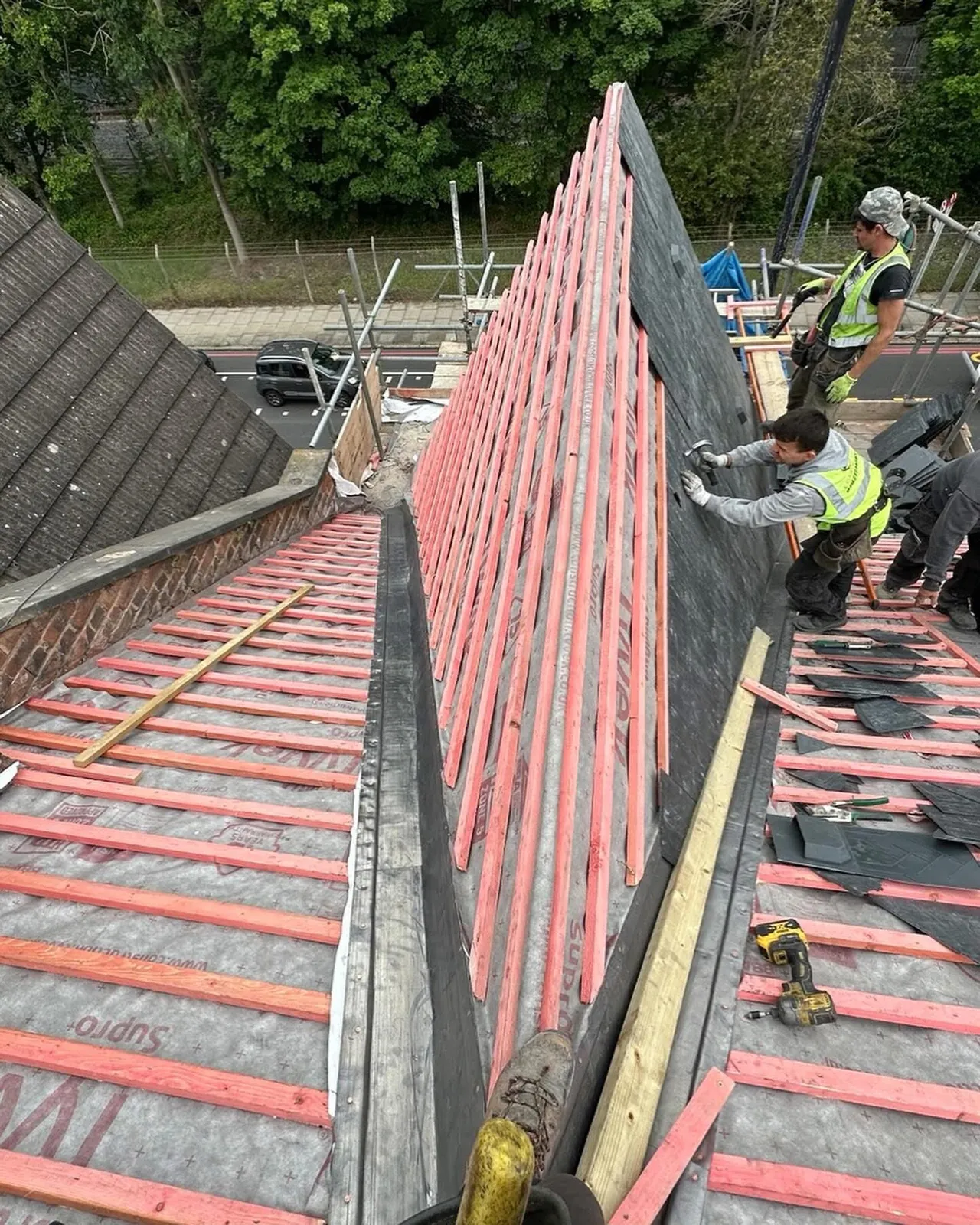 Slate & tile roofing